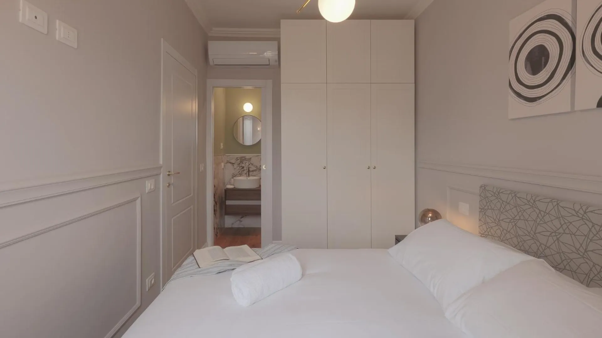 Museo Archeologico- Design Apartment Florence Italy
