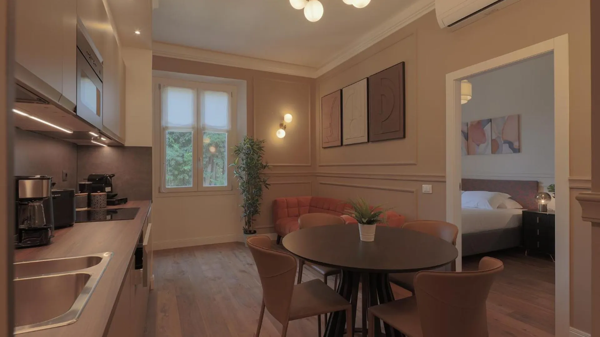 Museo Archeologico- Design Apartment Florence Italy