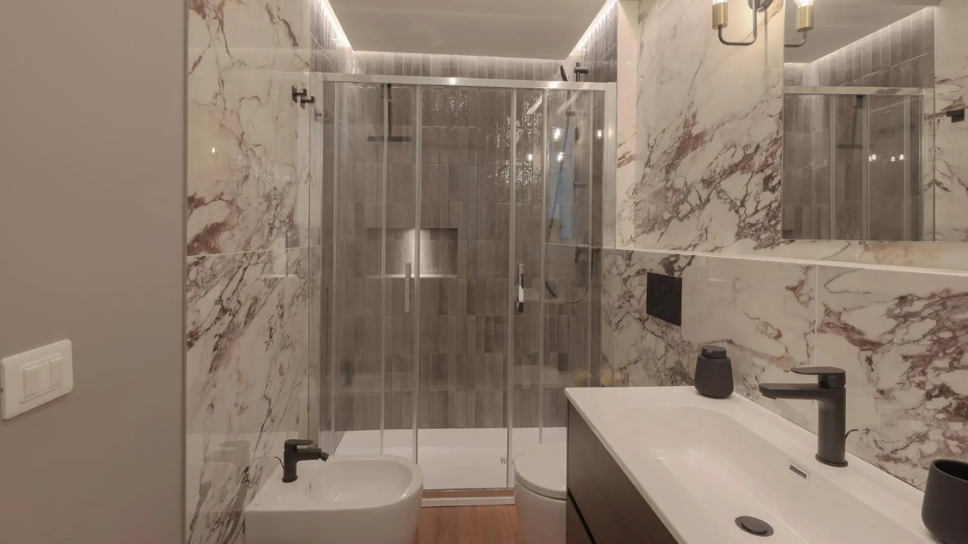 Museo Archeologico- Design Apartment Florence 0*,  Italy